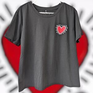 Keith Haring Art Radiant Heart Black Women's L T-Shirt with Red Heart Graphic